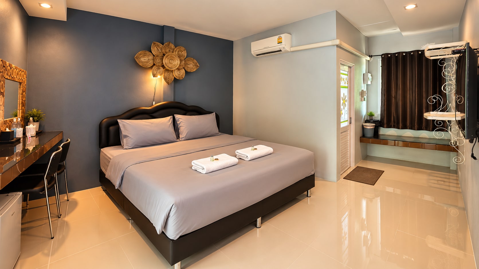 Slate Horizon Timber Suite
